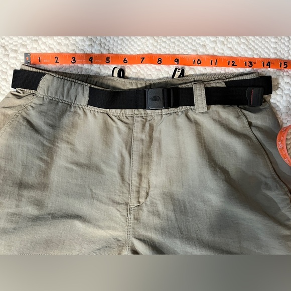 NORTH FACE Khaki convertible hiking pants size S‎ - Picture 11 of 13